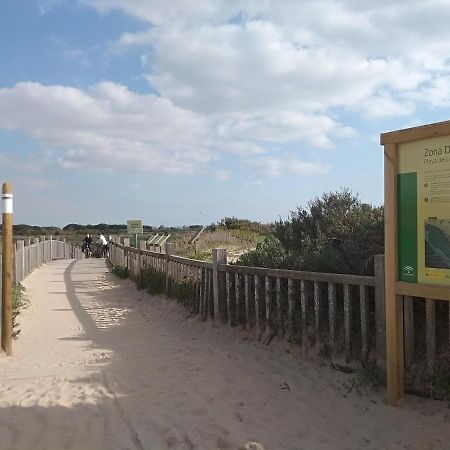 Primera Linea De Playa En Valdelagrana El Puerto de Santa María Esterno foto